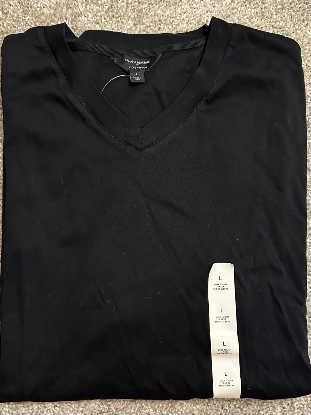 NWT Banana Republic Luxe Touch Men's Black V-Neck Shirt